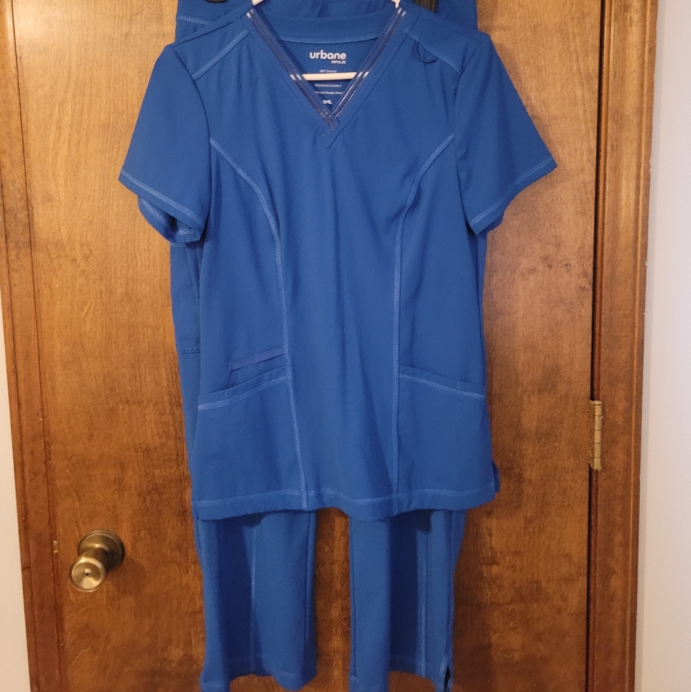 Scrubs Urbane Royal Medium Set